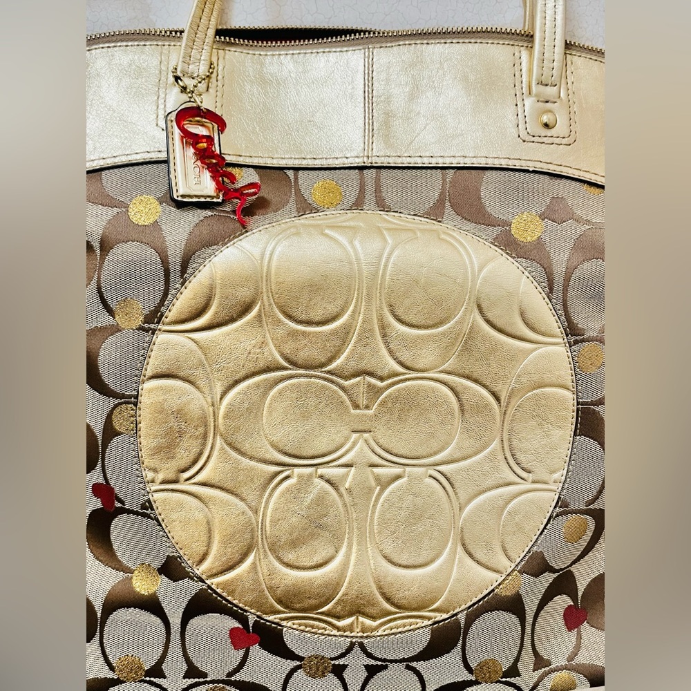 Coach Handbag - Picture 3 of 7